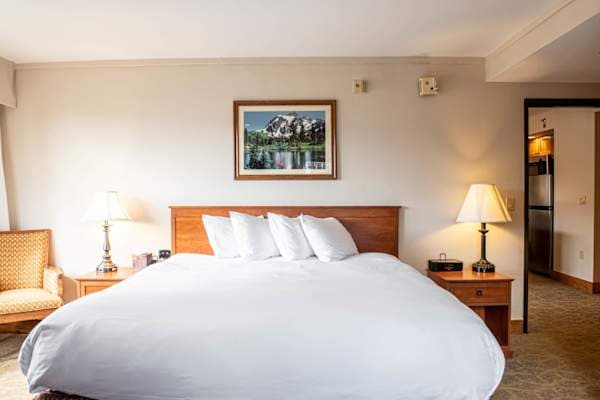 King Bedroom with Ensuite Bath | Listed with @BookTraverse