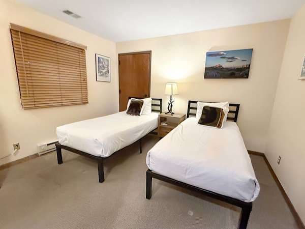 Twin room with Shared bathroon access | Listed with @BookTraverse