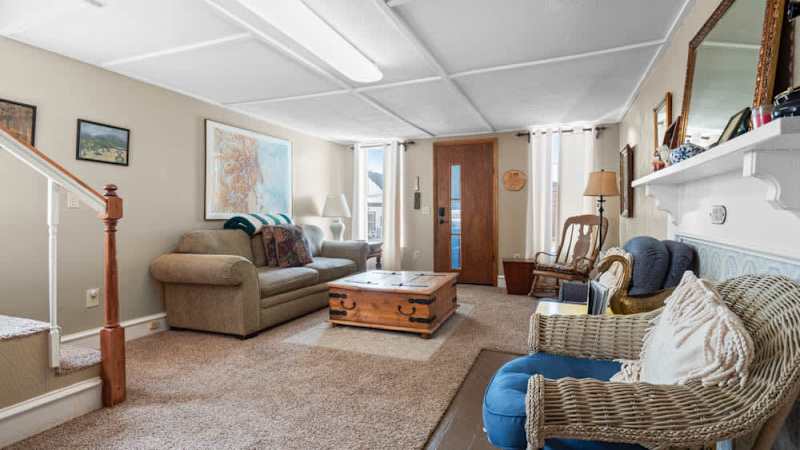 Affordable 2BR - Near Mainstreet - Harrison Ave