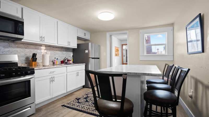 Affordable 2BR - Near Mainstreet - Harrison Ave
