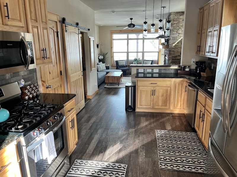 3BR Cabin on Fraser River, Fish, Hike, Golf