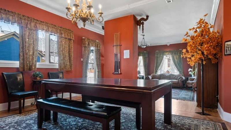 4BR - Pool Table - Sauna - Pet Friendly