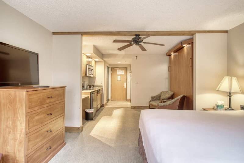 Grand Lodge Studio 120 — Walk to Lifts, Pool & Hot Tub