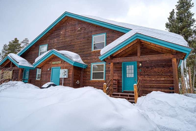 The Giddy Betsy — 3BR Cabin + Loft near Mt. Elbert