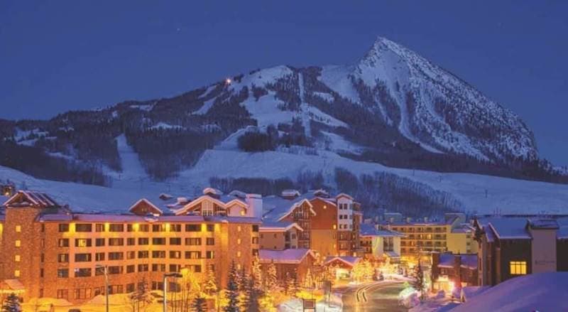 Grand Lodge Studio 153 — Walk to Ski Lifts, Pool, Hot Tub