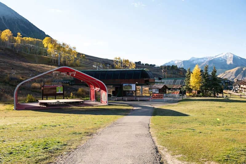 Walk to Lifts | Mtn Views | Pool & Hot Tub