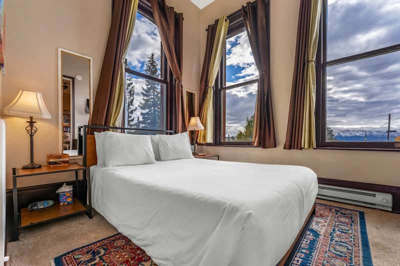 Historic Loft, Downtown Leadville, Balcony, Sauna