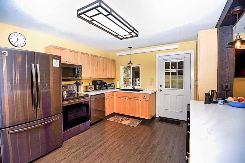 New Listing 3bd "Woodsy Vibe" in Leadville