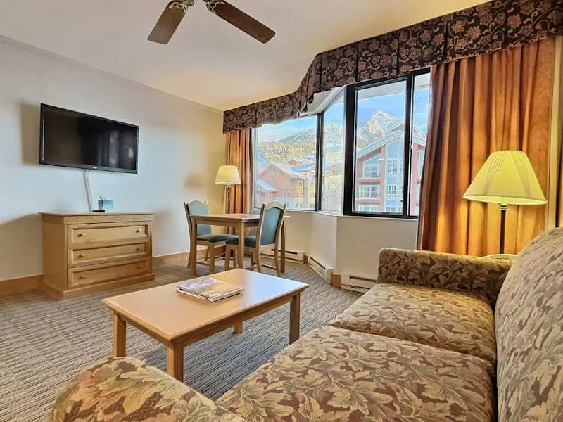 The BEST View w/ Pool, Hot Tub, Ski In/Out!