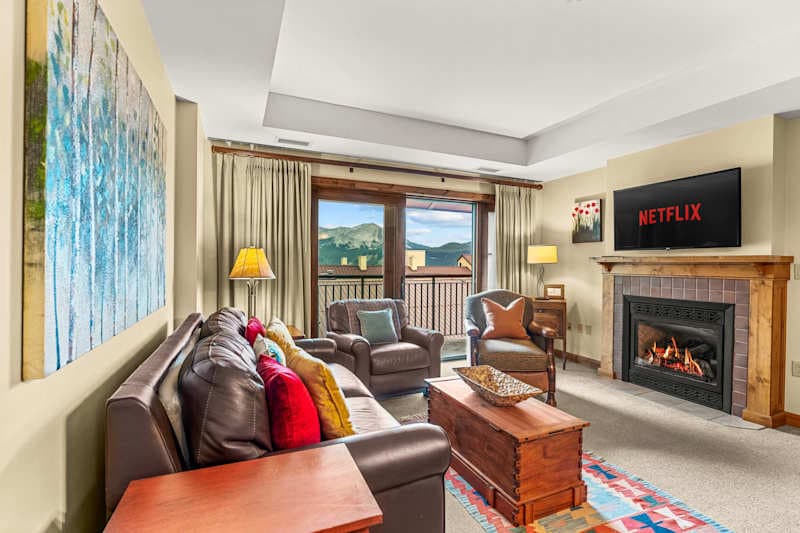 2 Bedroom, 3 Bath, Amazing view, Base Area Luxury