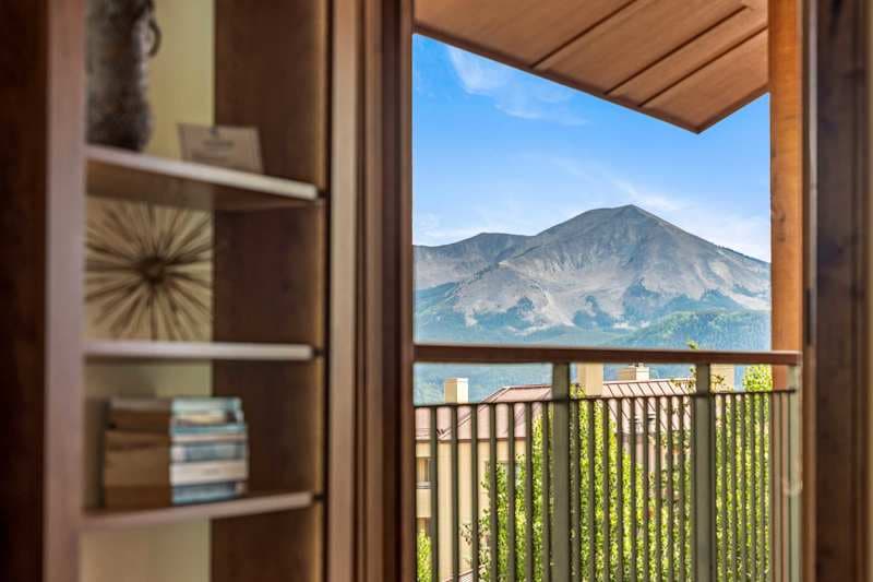 Best View in CB! Ski In-Out, Pool, Hot Tub, Sauna!