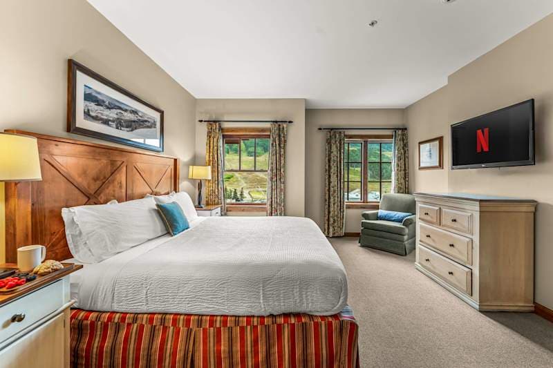 1BR Ski-In/Out | Best Views | A/C | 2 Baths