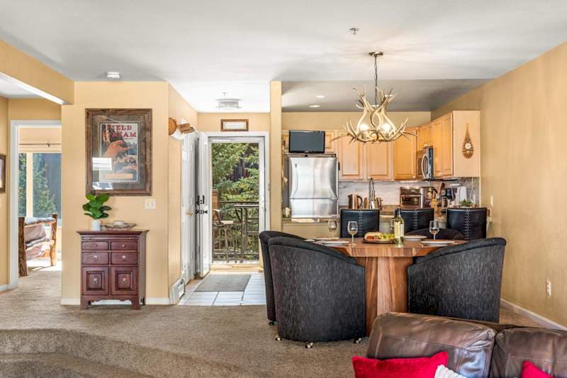 Lakefront Condo w/ EV Charger & Hot Tub Access
