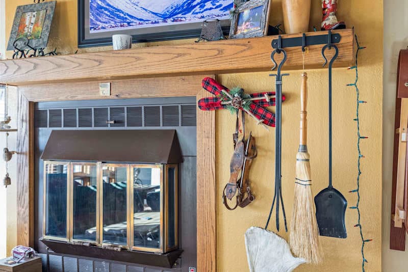 The Plaza 134 — 3BR Walk-to-Lift Condo in Mt Crested Butte | Traverse