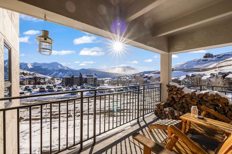 Condo by Ski Lifts w/ Mountain View