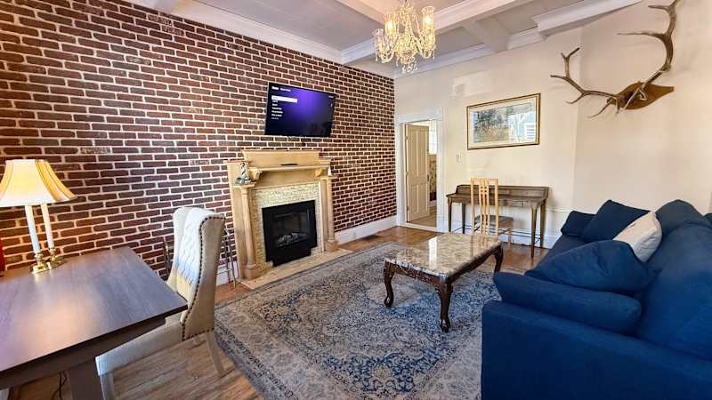 Cozy Historic Condo, Pet Friendly, Copper Mountain