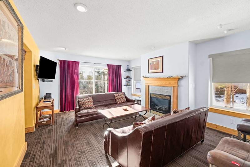 3BR - Hot Tub, Jacuzzi, Stunning Mt. Elbert Views