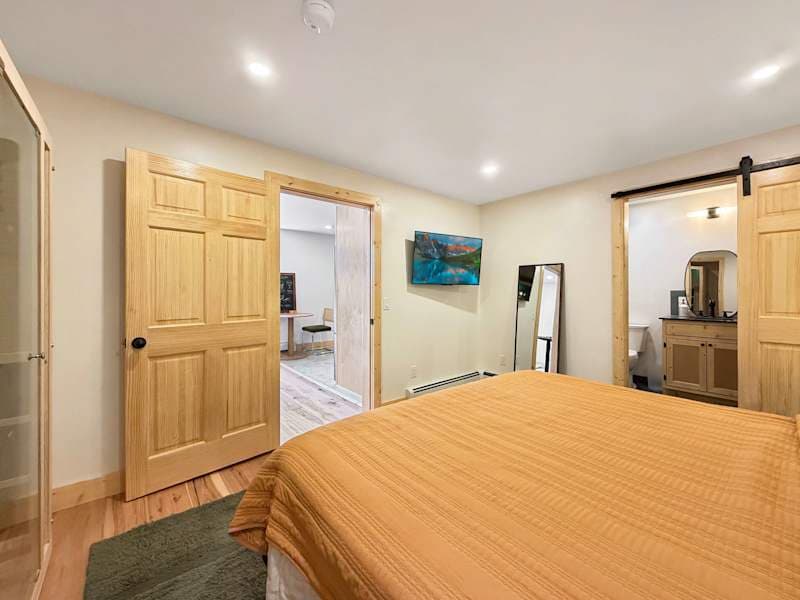 Poplar Street 1BR, Infrared Sauna, Downtown Leadville